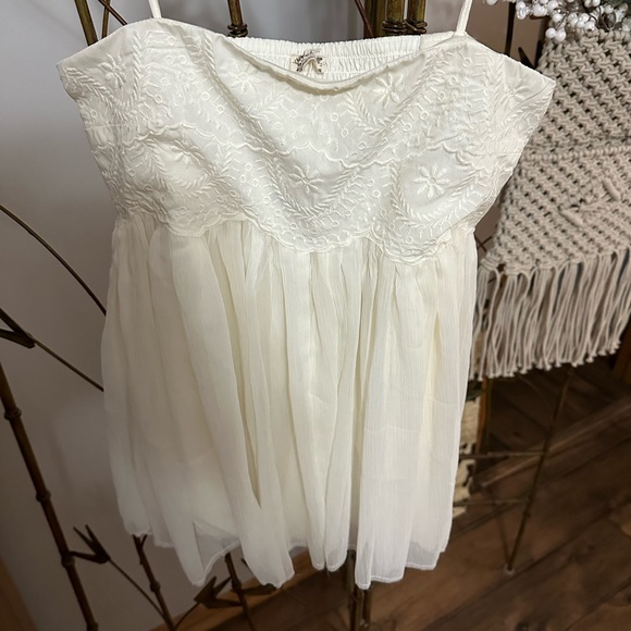 🆕Free People Intimately Keep Your Cool Tube Top in Creme. NWT size small. - Picture 7 of 13
